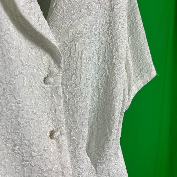 VINTAGE!!! Cinched White and Lace Short Sleeve Blazer Top! ONE OF ONE! - Picture 13 of 16